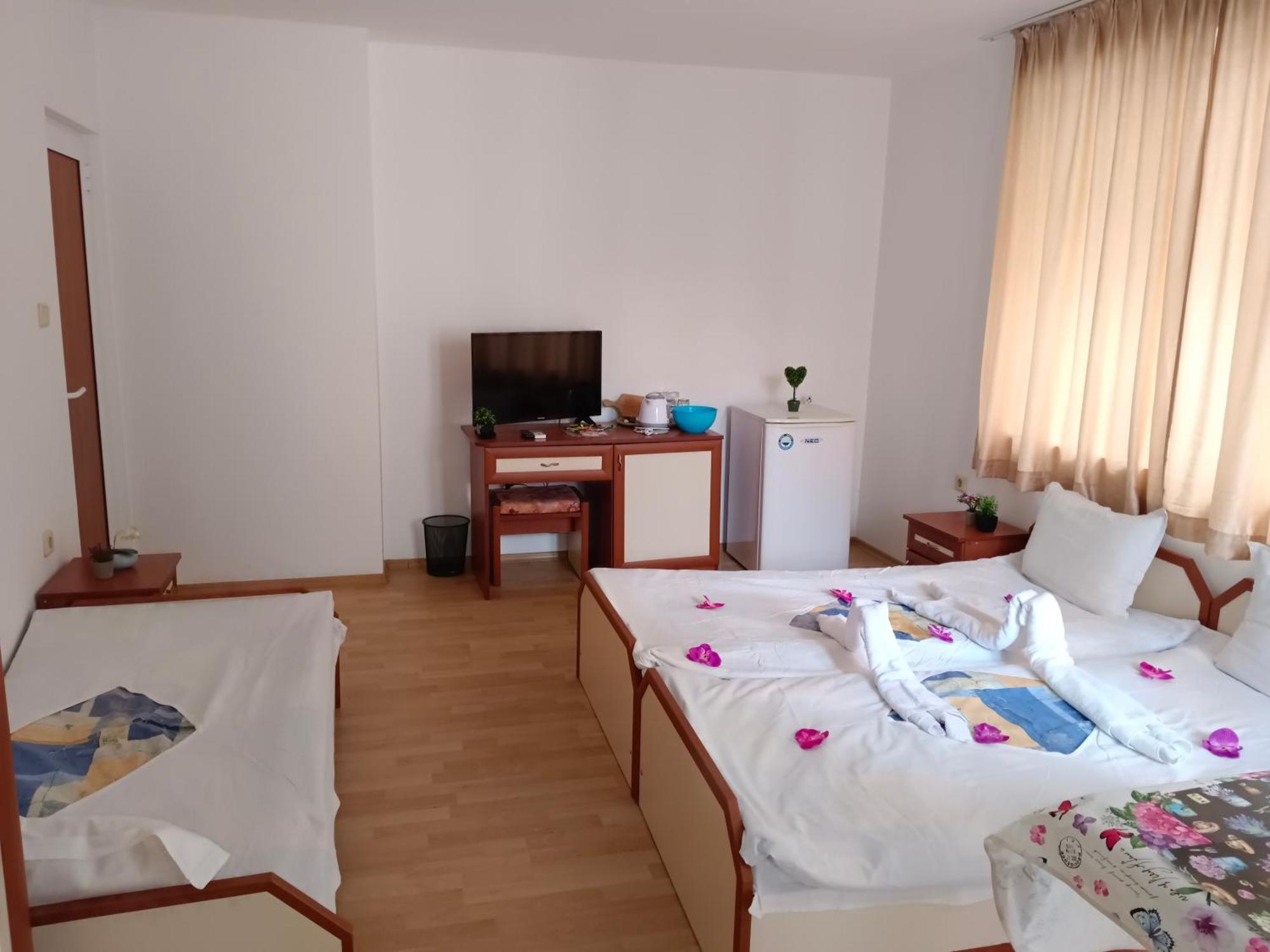 Стаи За Гости Ники Nessebar Exterior foto